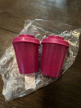 Tupperware Fuchsia Shot Cups - Pair